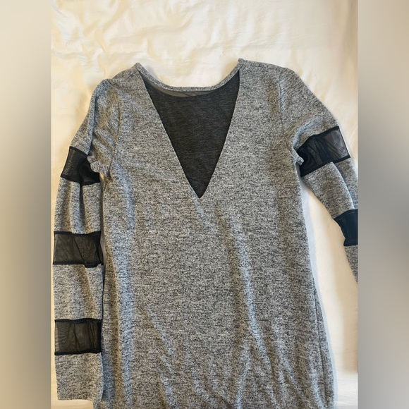 Sweater - Picture 2 of 2